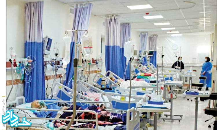 ۱۰۰بیمارستان تهران درگیر کرونا/ تخت‌های ICU پُر/ روند صعودی آمار تا ۲ هفته دیگر